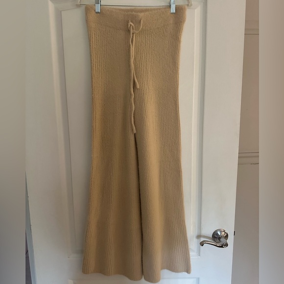 Gianna Bini Coordinating High Rise Ribbed Eyelash Knit Lounge Set - Picture 1 of 6